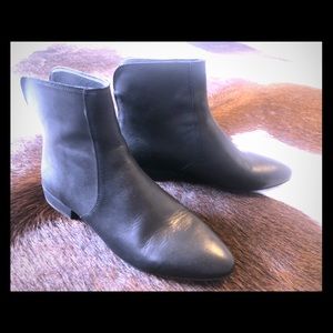 NEW w/ BOX Lucky Brand Glanshi black leather boot